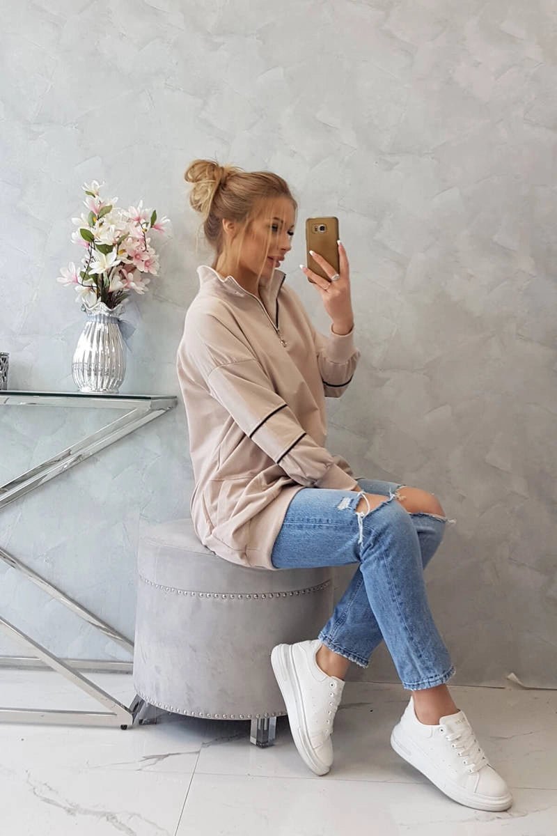 Sweatshirt with zipper and pockets 9347 / – Beige цвет / color | Lexline Fashion