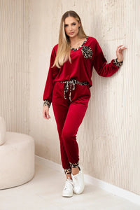 Velour set with a decorative brooch ART9130 / – Maroon цвет / color | Lexline Fashion