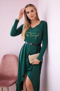 Dress with a decorative belt and an inscription 9160 / – Dark || green цвет / color | Lexline Fashion