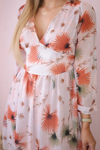 Dress with a floral motif 9286 / Short – Powder цвет / color | Lexline Fashion