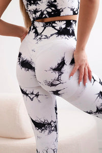 Fitness set top with adjustable straps + leggings 82376 / – White цвет / color | Lexline Fashion