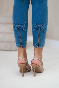 Jeans with a bow 3653 / – Jeans цвет / color | Lexline Fashion