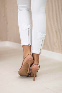 Jeans with a bow 3653 / – White цвет / color | Lexline Fashion