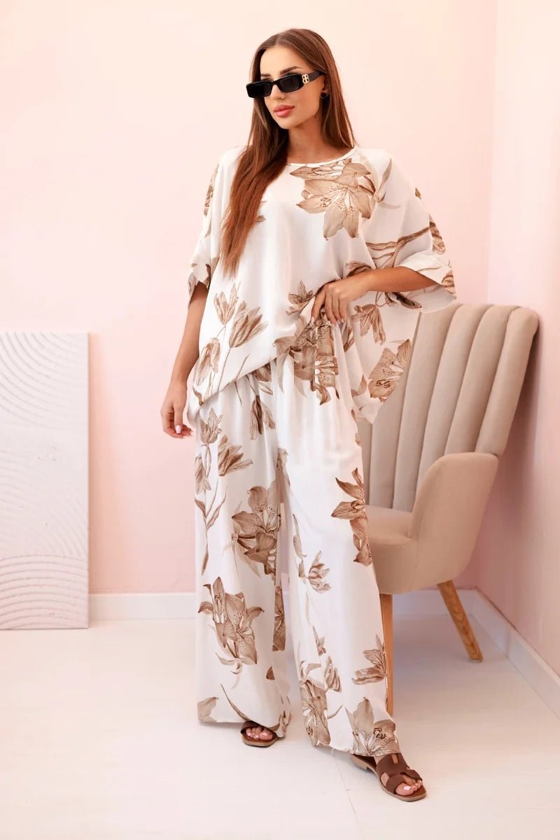 Oversized women's set made of viscose with a floral pattern ART24107 / – Camel цвет / color | Lexline Fashion