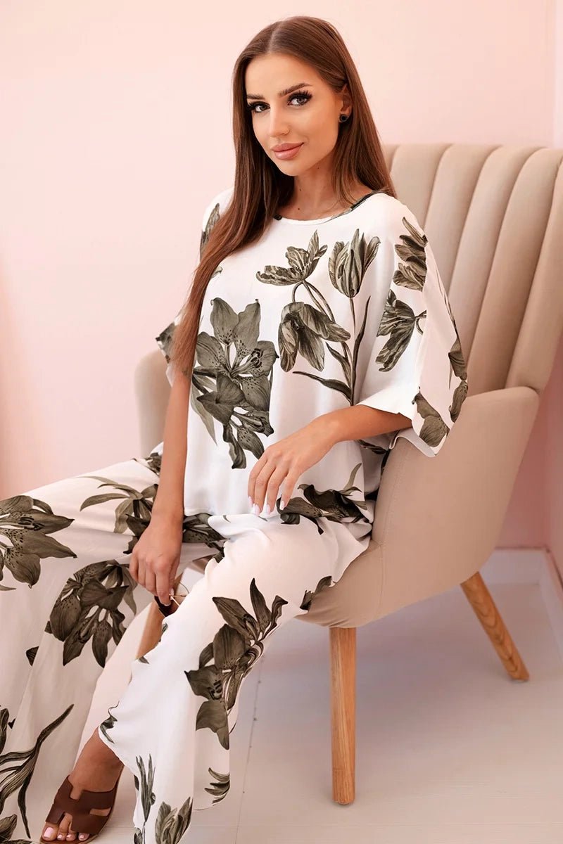 Oversized women's set made of viscose with a floral pattern ART24107 / – Khaki цвет / color | Lexline Fashion