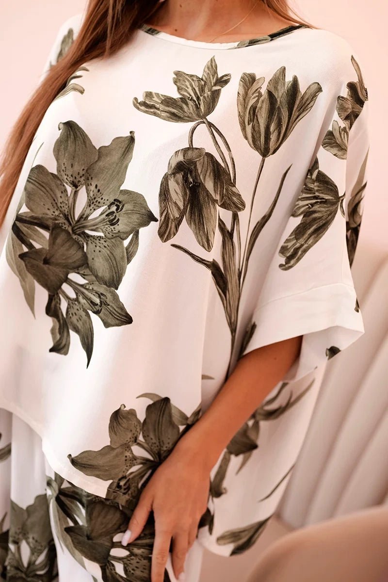 Oversized women's set made of viscose with a floral pattern ART24107 / – Khaki цвет / color | Lexline Fashion