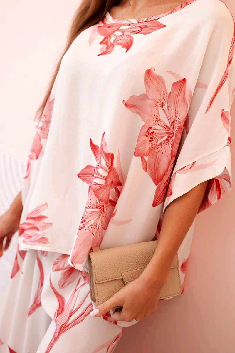 Oversized women's set made of viscose with a floral pattern ART24107 / – Pink цвет / color | Lexline Fashion