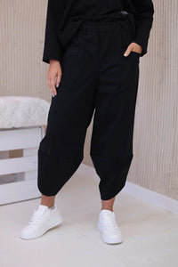 Set sweatshirt and pants 6171W / – Black цвет / color | Lexline Fashion