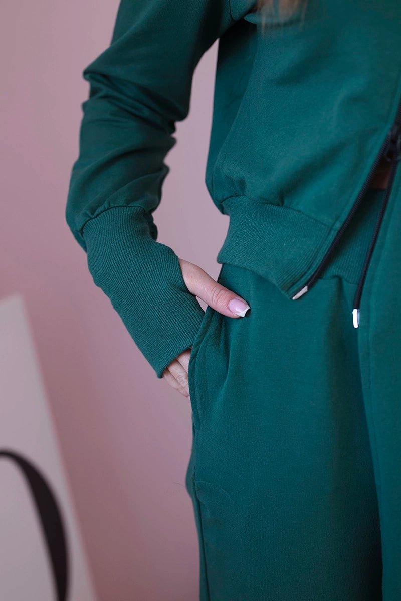 Set with a sweatshirt with a longer side 9365 / – Dark || green цвет / color | Lexline Fashion