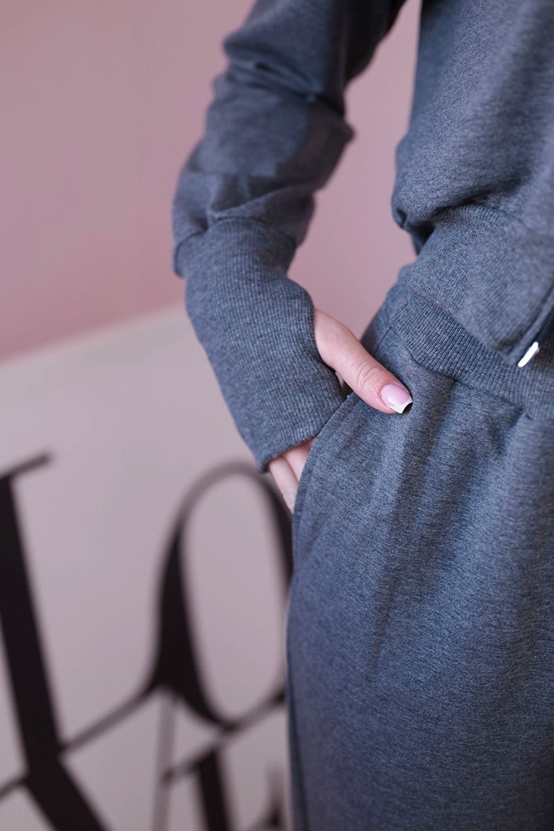Set with a sweatshirt with a longer side 9365 / – Graphite цвет / color | Lexline Fashion