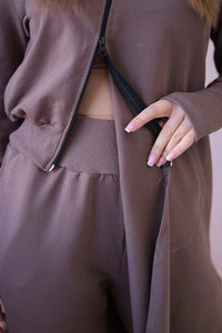 Set with a sweatshirt with a longer side 9365 / – Mocca цвет / color | Lexline Fashion