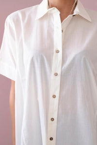 Short - sleeved cotton shirt 9812 / – Ecru цвет / color | Lexline Fashion