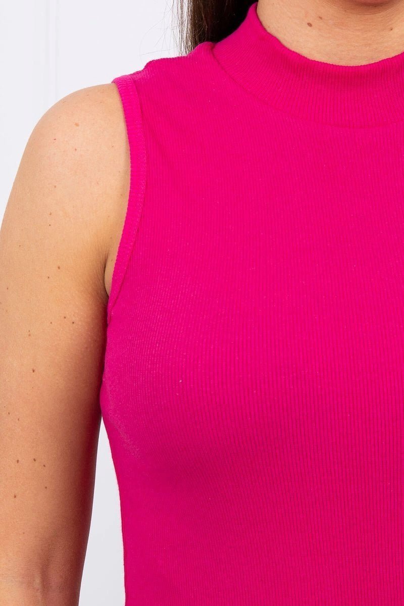 Sleeveless blouse 8988 / – Fuchsia цвет / color | Lexline Fashion