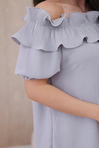 Spanish blouse with a decorative frill IT - 28 / – Gray цвет / color | Lexline Fashion