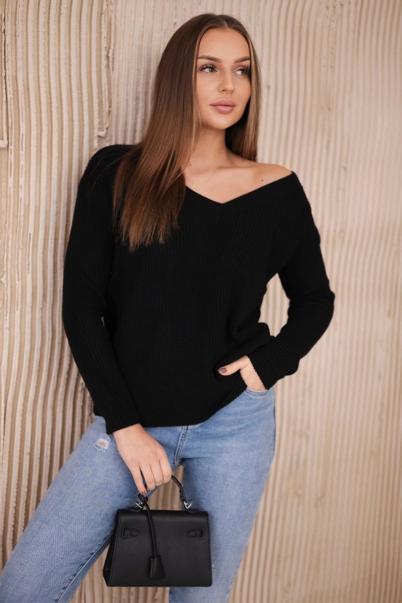 Sweater with V neckline 2019 - 11 / – Black цвет / color | Lexline Fashion