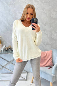 Sweater with V neckline 2019 - 11 / – Ecru цвет / color | Lexline Fashion