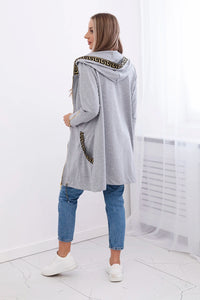 Sweatshirt with a decorative tape 9320