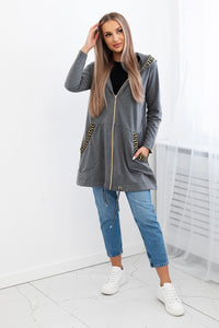 Sweatshirt with a decorative tape 9320