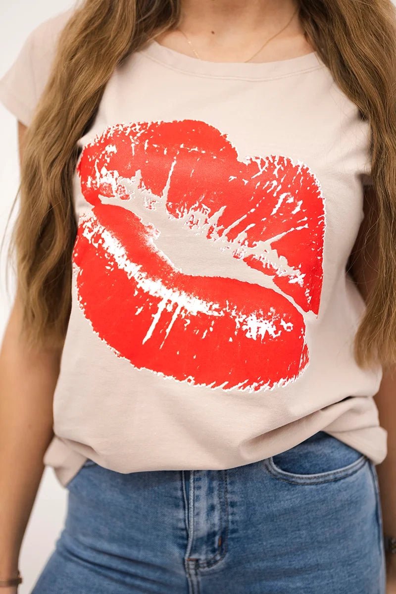 T-shirt with a print 8985 / – Beige цвет / color | Lexline Fashion