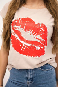 T-shirt with a print 8985 / – Beige цвет / color | Lexline Fashion