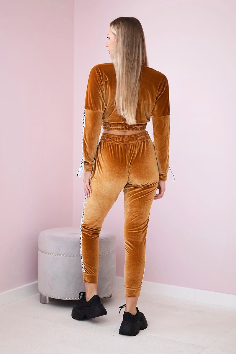 Velor set with inscription 67803 / – Camel цвет / color | Lexline Fashion