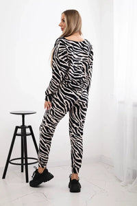 Velour set of Sweatshirt and Pants 9406 / – Black || White цвет / color | Lexline Fashion