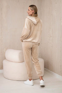 Velour set of sweatshirt + pants 5629Q / – Beige цвет / color | Lexline Fashion