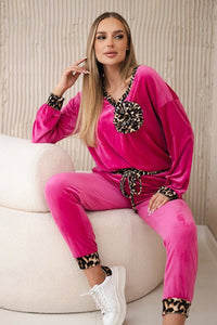 Velour set with a decorative brooch ART9130 / – Pink цвет / color | Lexline Fashion