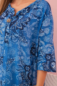 Women's cotton blouse with rolled - up sleeves and paisley pattern 25290 / – Turquoise цвет / color | Lexline Fashion