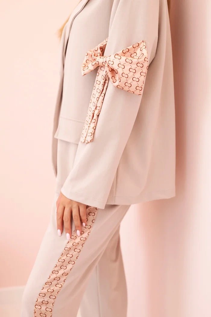 Women's set with viscose – blazer with lapels and trousers with a piping ART0219 / – Beige цвет / color | Lexline Fashion