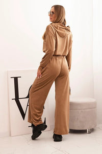Women's velour tracksuit with wide legs and a hoodie ART0169 / – Beige цвет / color | Lexline Fashion